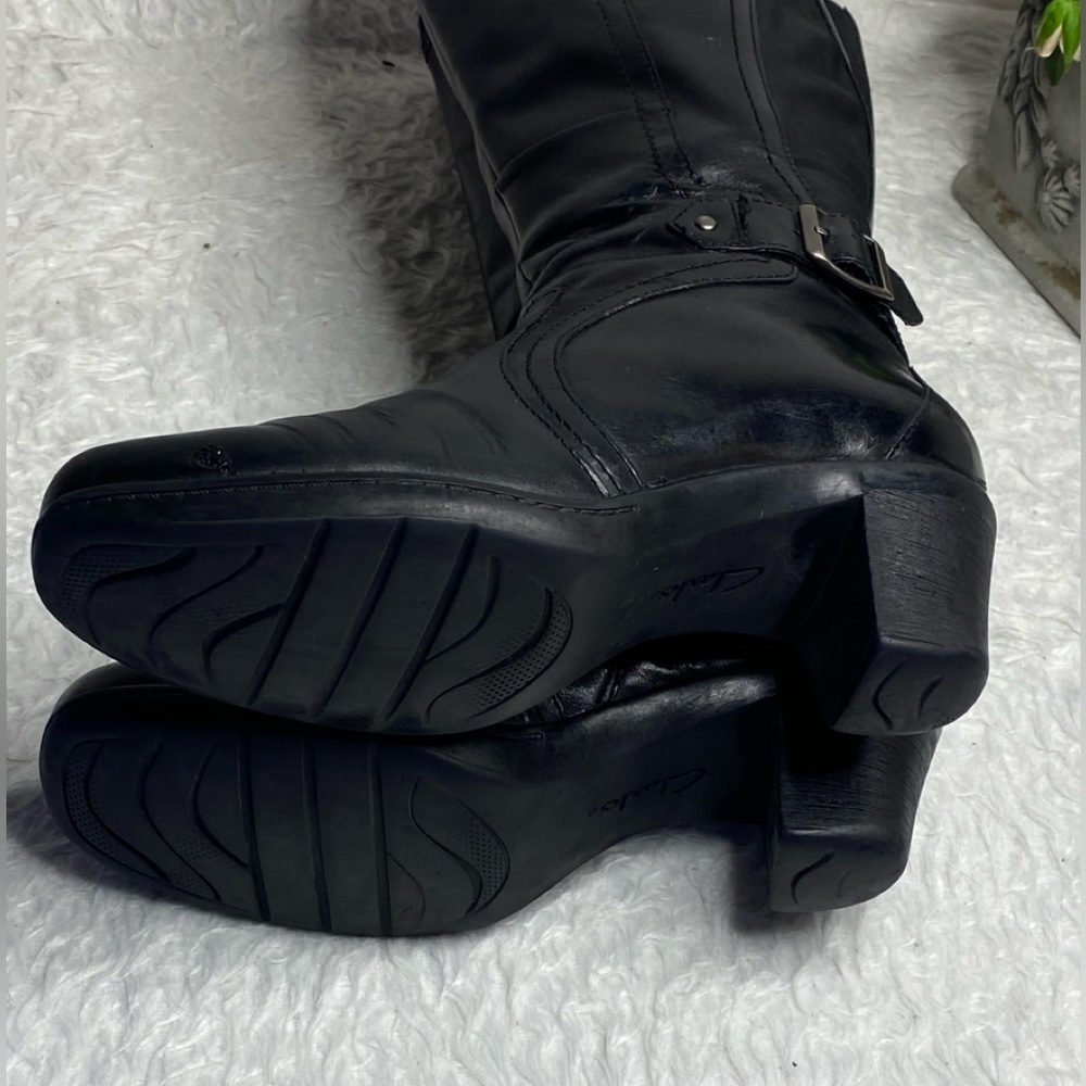 Clarks leather tall boots size 8M - Picture 8 of 10